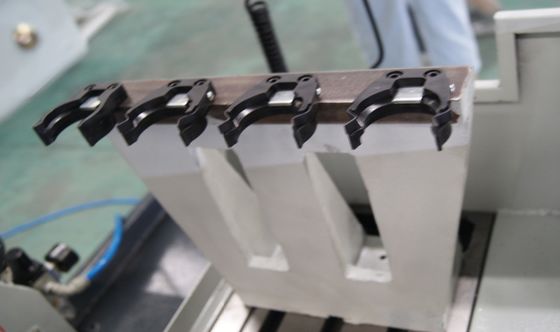XK7124B απλή αυτόματη μικρή CNC άλεση για τα εργοστάσια και τη σχολική εκπαίδευση
